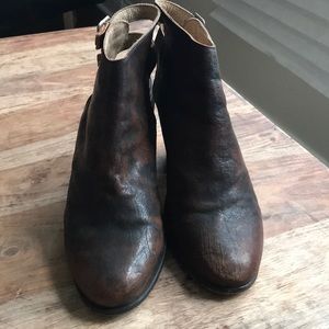 Freebird by Steven distressed booties